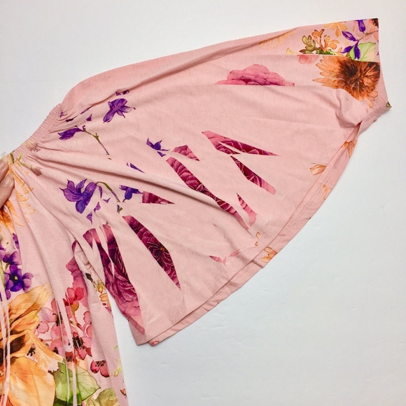 Floral Print Off-Shoulder Top                   2C - Picture 5 of 8